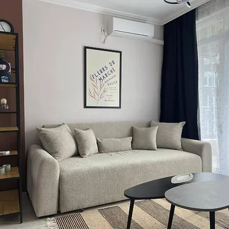 Sunny - 4 Guests, Parking Appartement