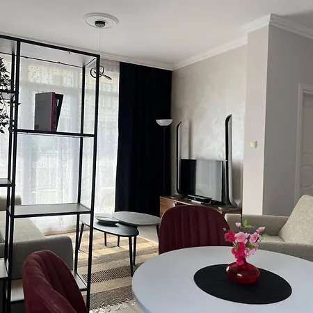 Sunny - 4 Guests, Parking Appartement