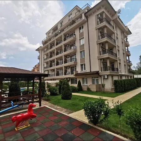 Sunny - 4 Guests, Parking Apartamento Sunny Beach